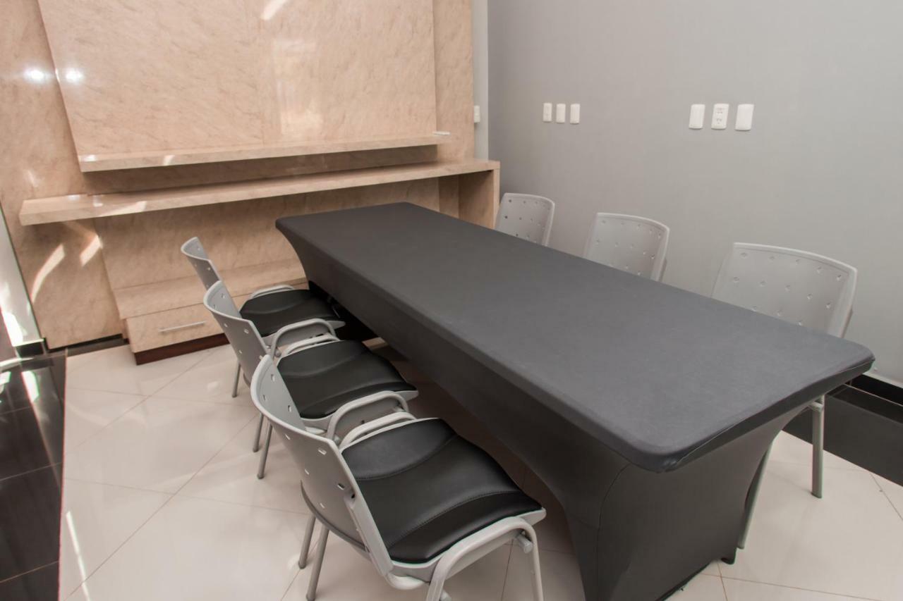 Nova Hotel Ciudad del Este Kültér fotó