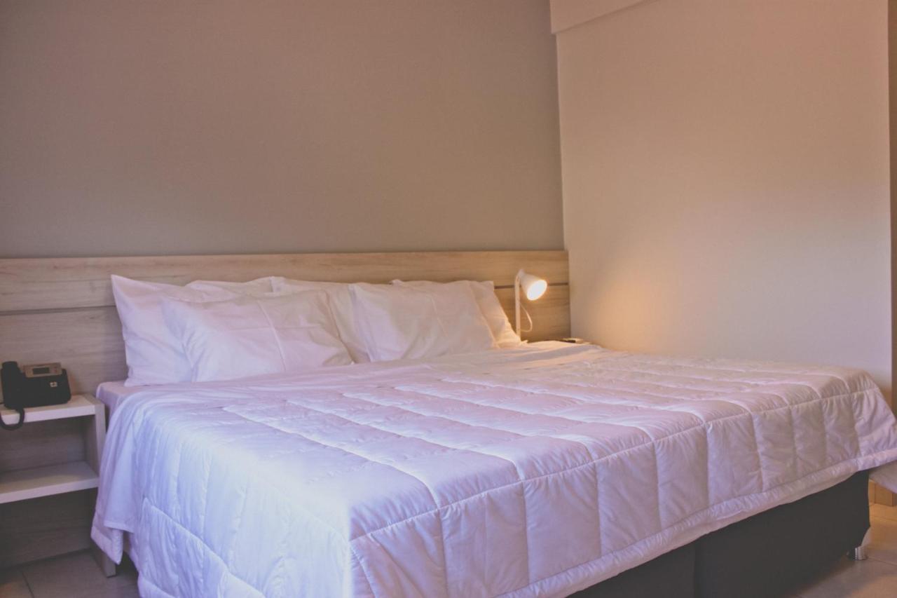 Nova Hotel Ciudad del Este Kültér fotó